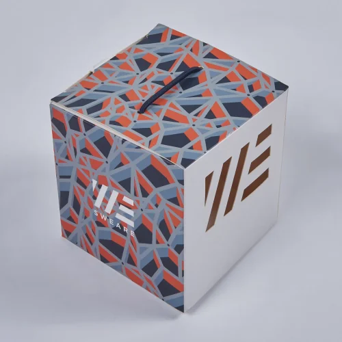 Custom Card Packaging Boxes – Perfect for Greetings & Gifts