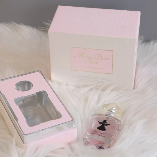 Alternative view of Cosmetic Gift  Box Packaging