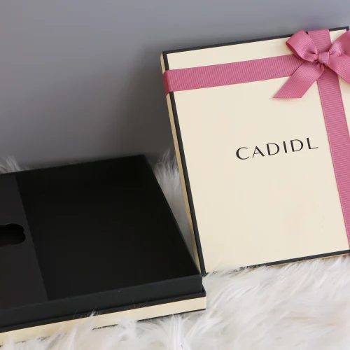 Alternative view of Customized Lid And Base Paper Jewelry Box