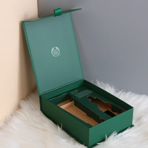 Magnetic Gift Boxes  Packaging