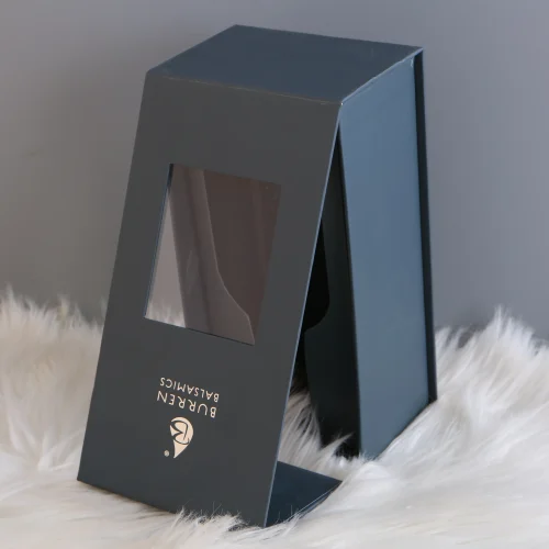 Magnetic Gift Boxes  Packaging - Image 3